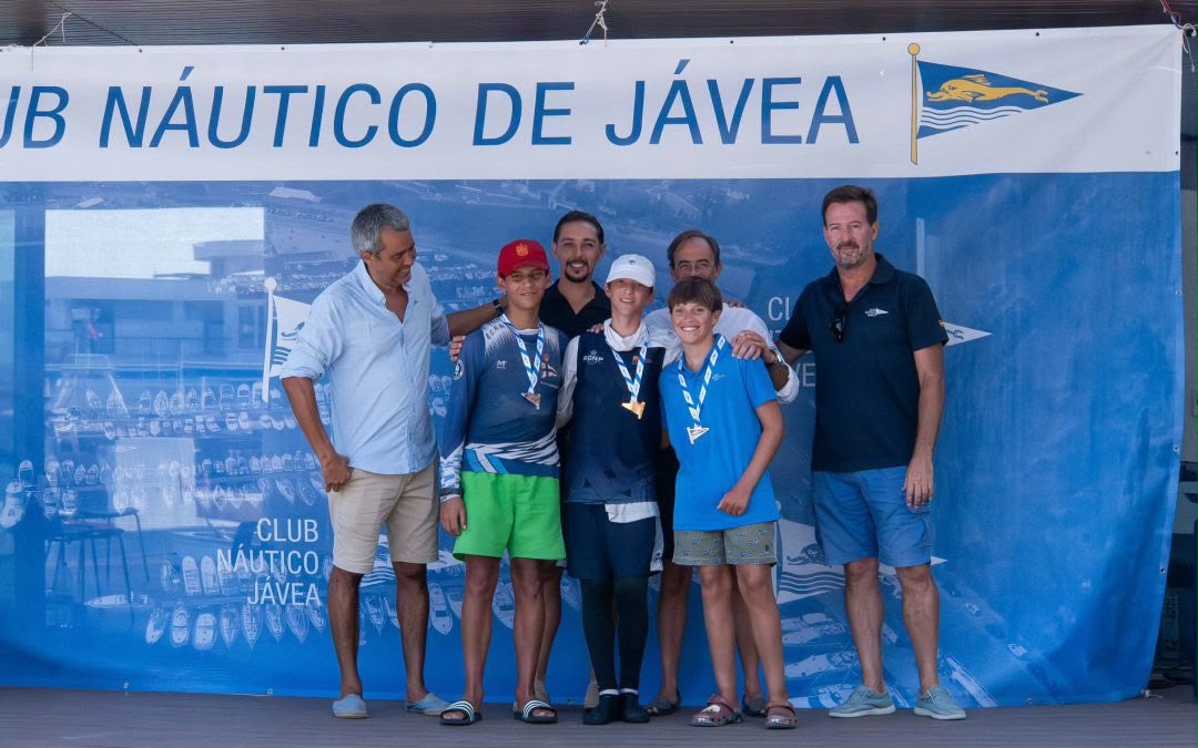 El RCRA destaca en la Semana de la Vela del CN Jávea